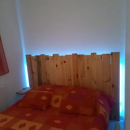 Nyaraló Pavillon 2 1 Mezzanine 6personnes Saint-Pierre-la-Mer (Aude)