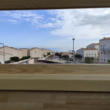 Hébergement de vacances Jolie Maison 2 6 Personnes *