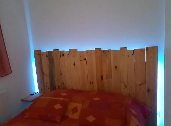 Ferienhaus Pavillon 2 1 Mezzanine 6personnes Saint-Pierre-la-Mer (Aude)